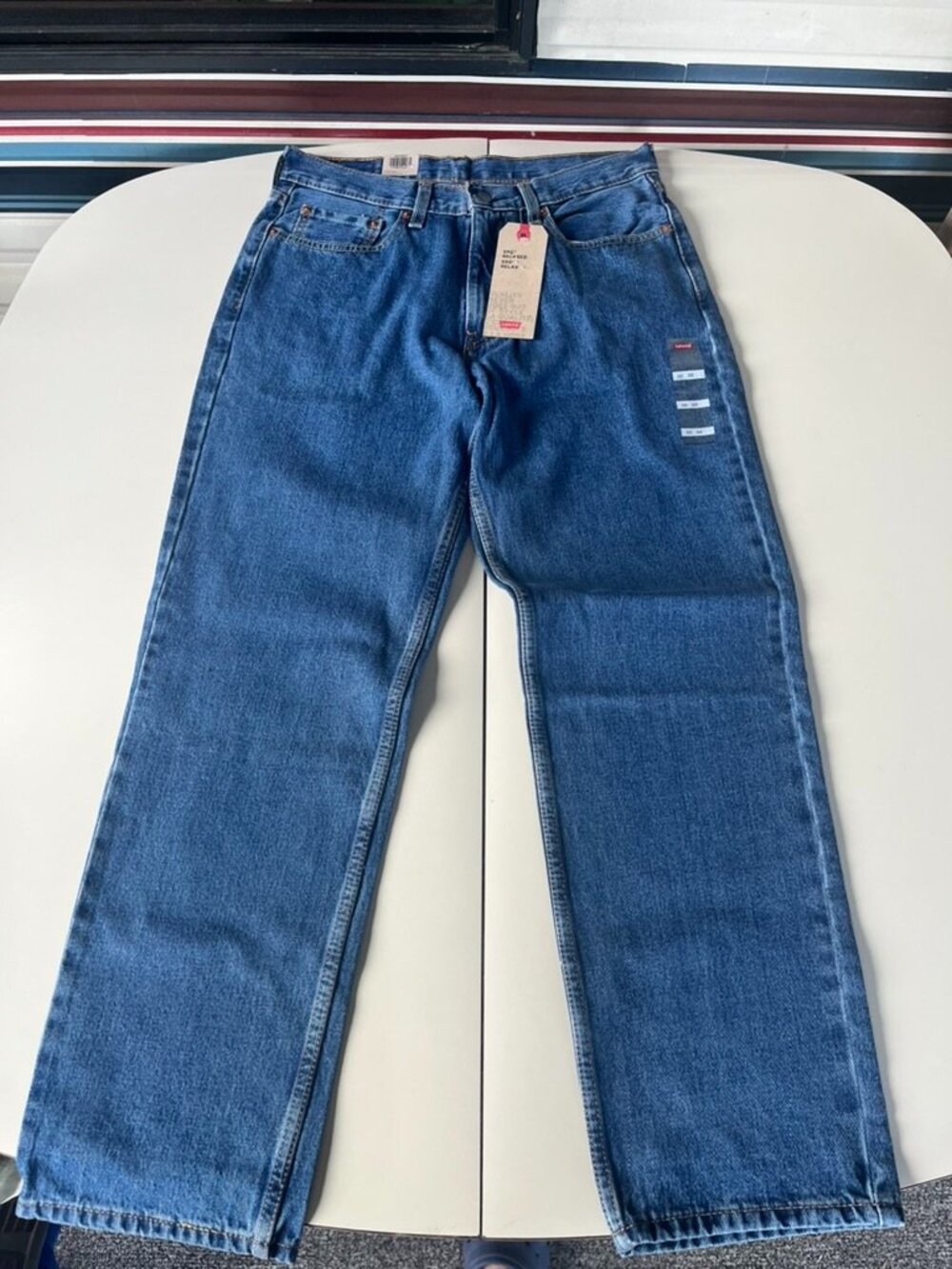 Levis 550 Relaxed Waist 32x32 NWT!